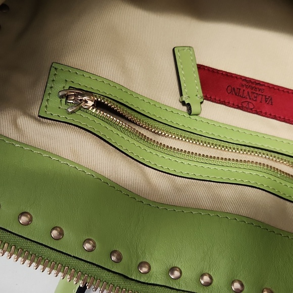 Valentino bag green with gold studs - Picture 7 of 7